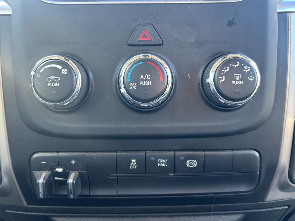 Used 2018 RAM 2500 SLT image 23