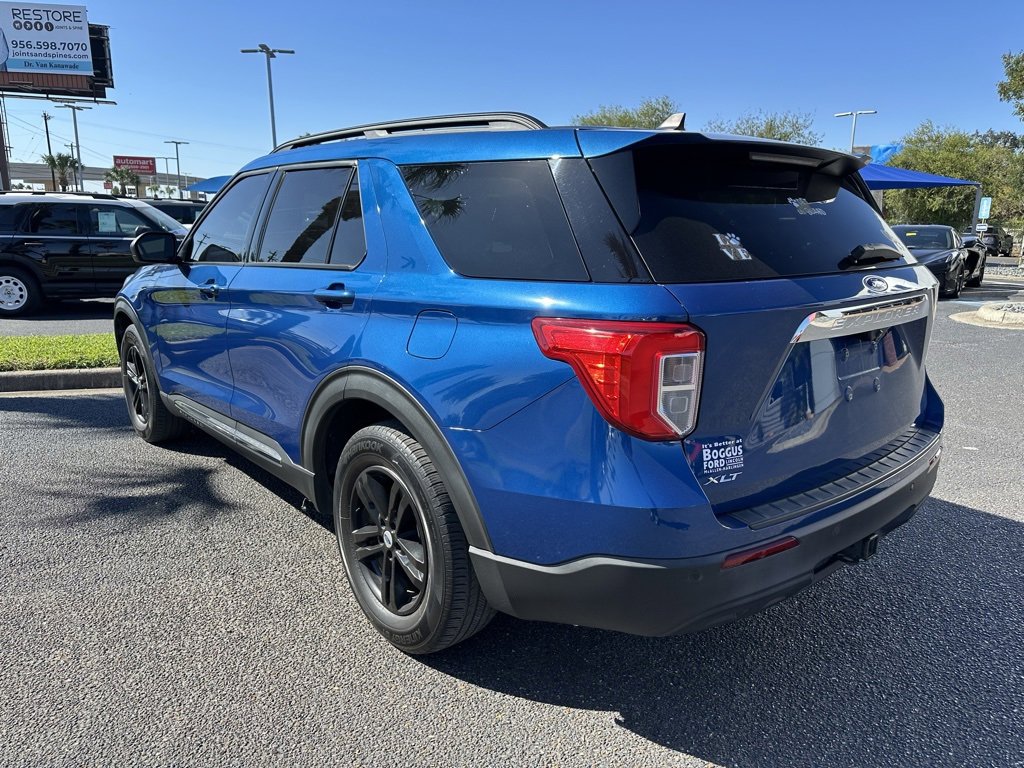 Used 2022 Ford Explorer XLT w/ Class IV Trailer Tow Package image 4