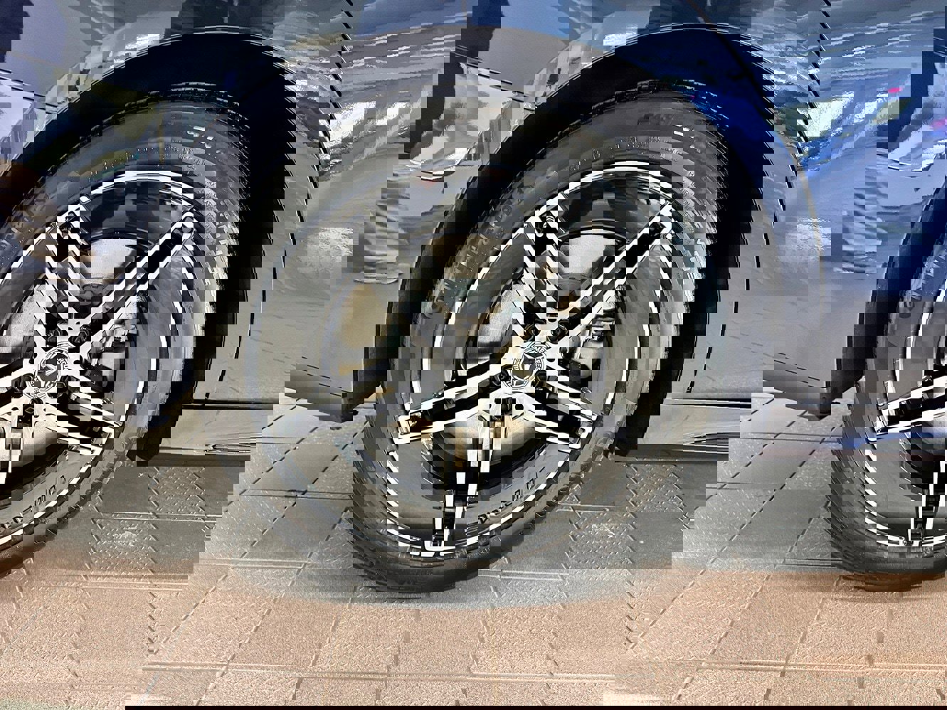 New 2026 Mercedes-Benz E 450 4MATIC Sedan image 16