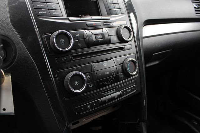 Used 2017 Ford Explorer 4WD Police Interceptor image 16