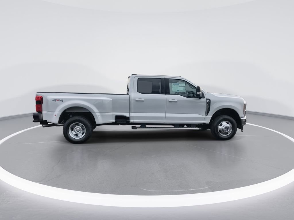 New 2026 Ford F350 Lariat image 9