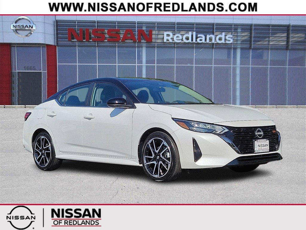 New 2025 Nissan Sentra SR w/ Lighting Package