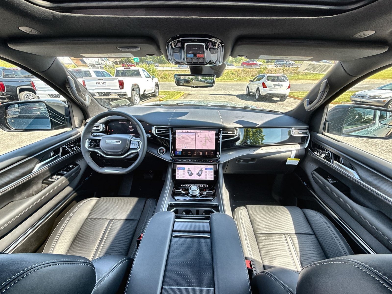 New 2026 Jeep Grand Wagoneer Summit w/ Premium Group III AWD/4WD image 28