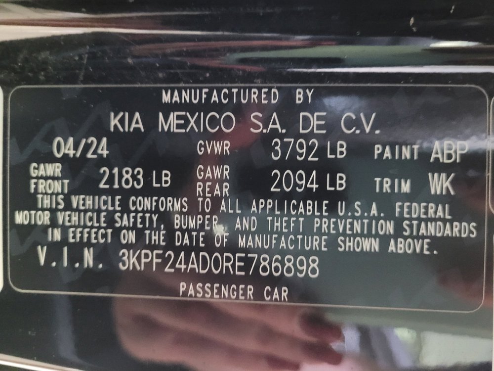 Used 2024 Kia Forte LX FWD image 33