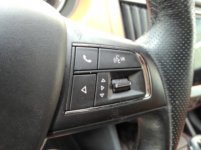 Used 2021 Maserati Levante AWD/4WD image 39