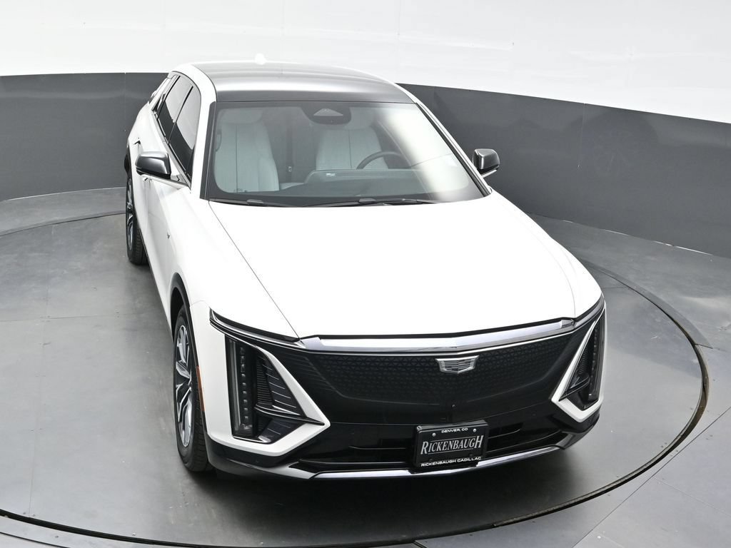 Certified 2024 Cadillac Lyriq Sport AWD/4WD image 29