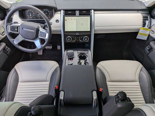 New 2026 Land Rover Discovery Limited Edition image 14