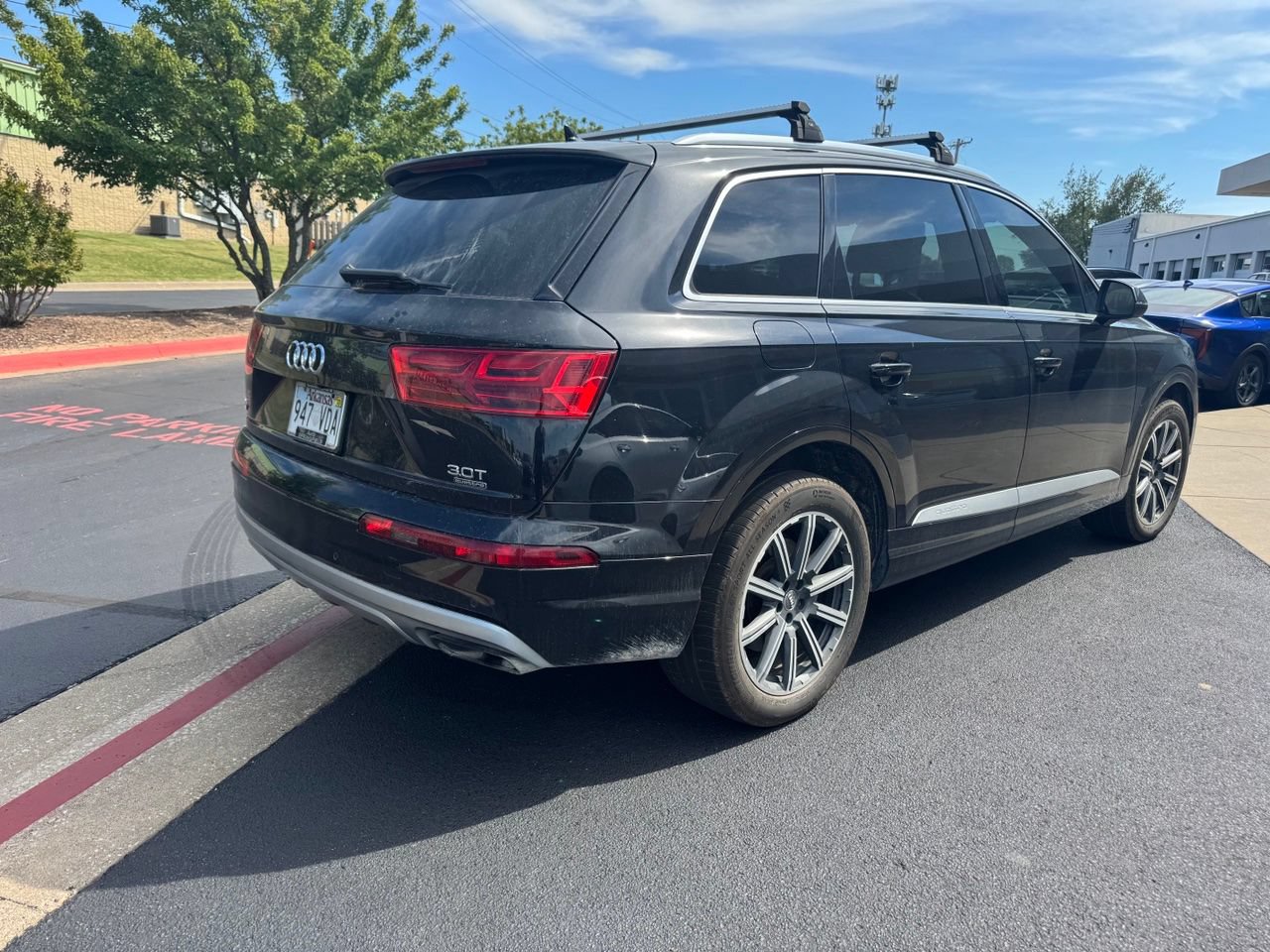 Used 2017 Audi Q7 3.0T Premium Plus w/ Premium Plus Package AWD/4WD image 3