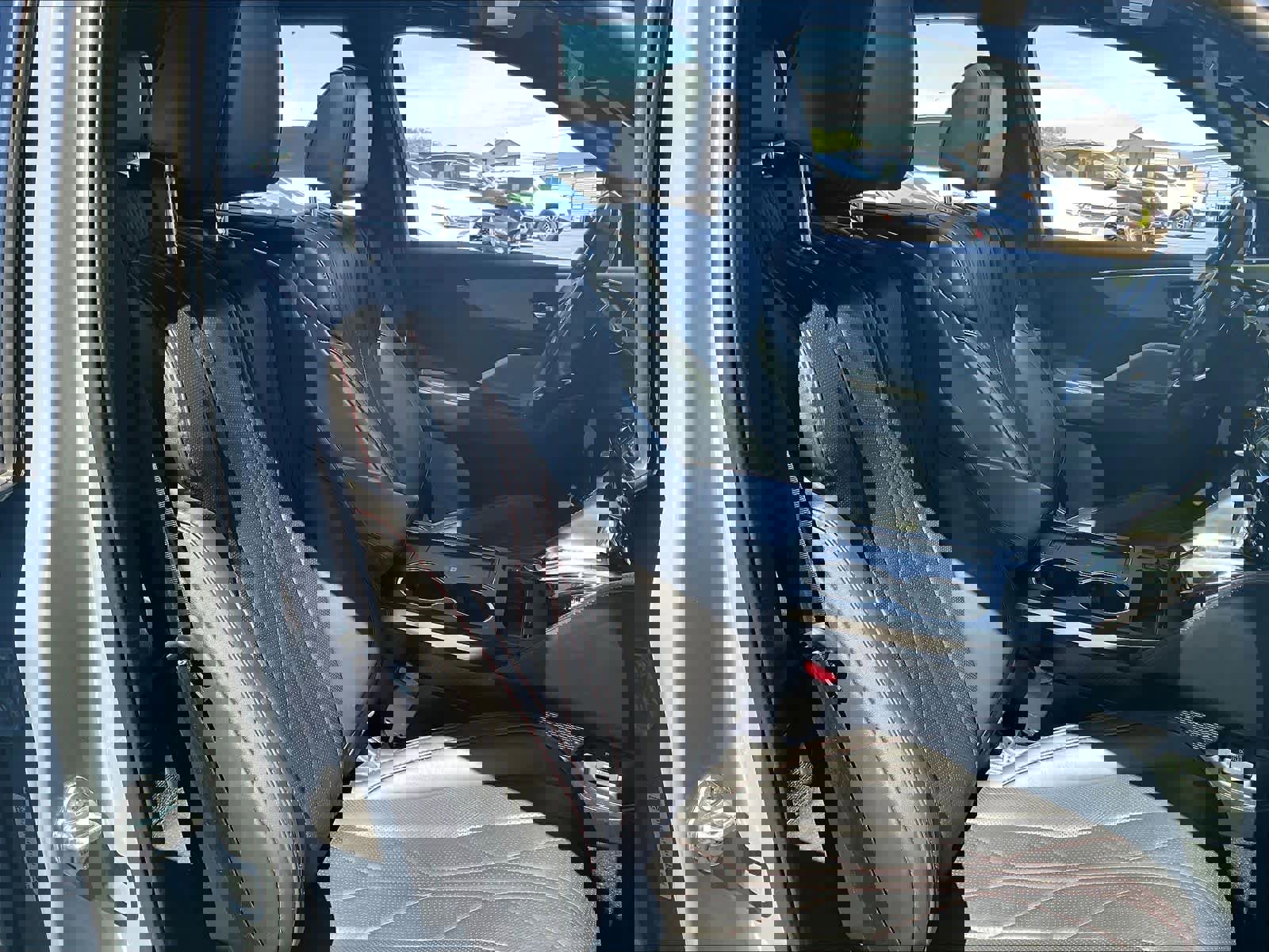 Used 2025 Acura MDX A-Spec image 9