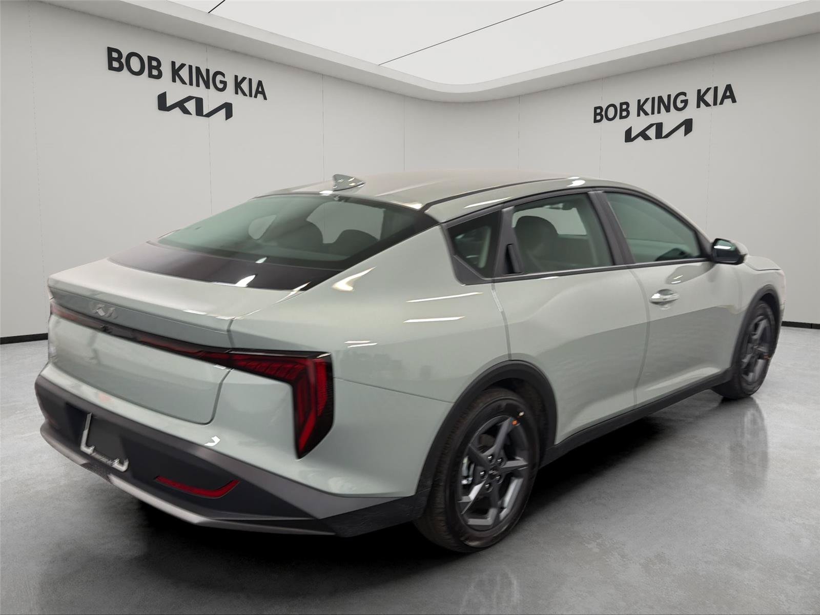 New 2026 Kia K4 FWD image 5
