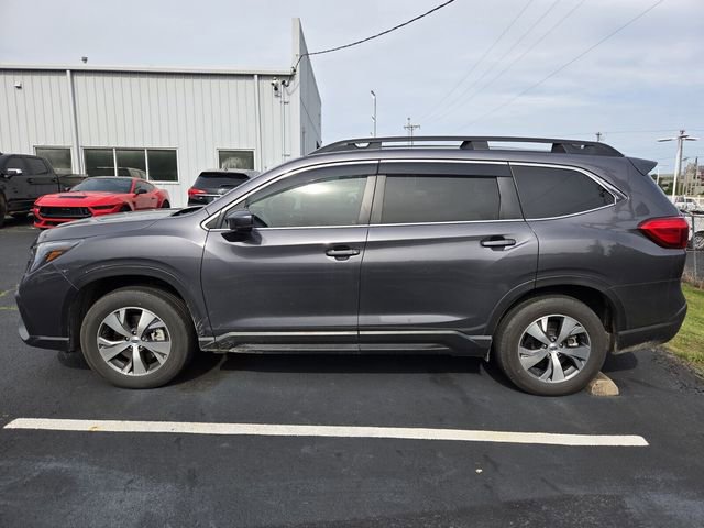 Used 2025 Subaru Ascent Premium AWD/4WD image 9
