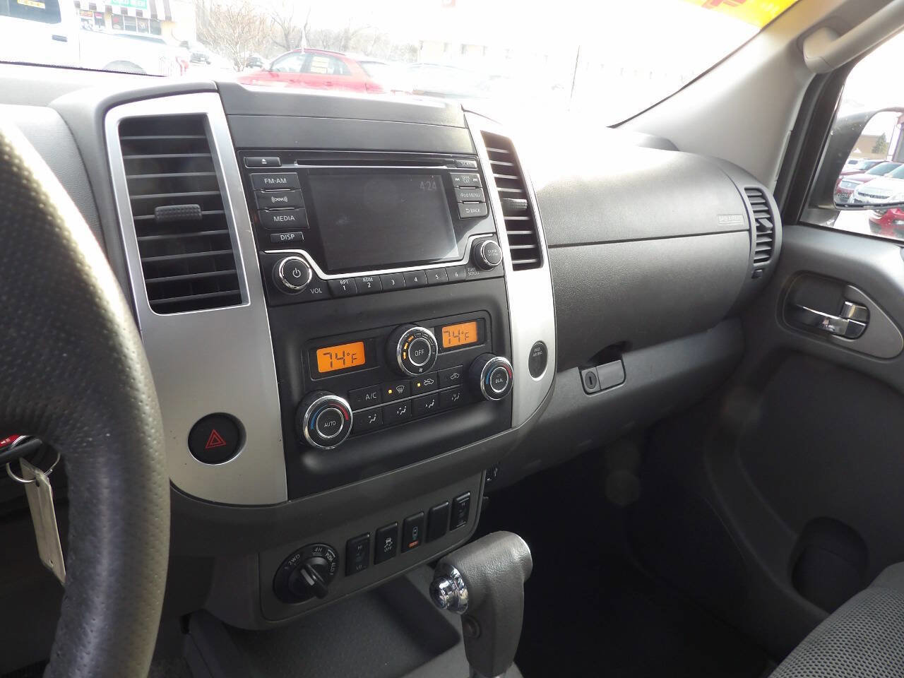 Used 2017 Nissan Frontier SV w/ SV Value Truck Package image 7