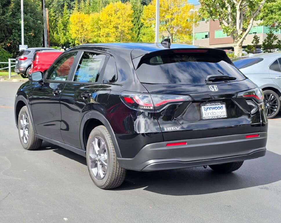 New 2026 Honda HR-V LX image 7