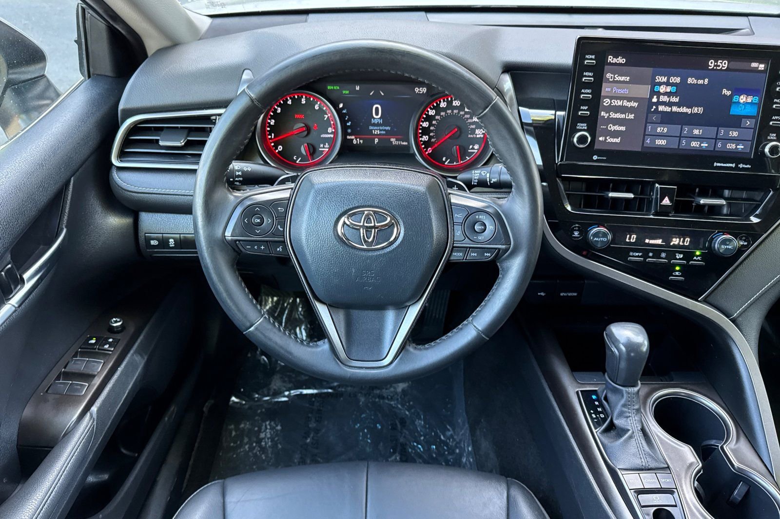 Used 2023 Toyota Camry XSE image 13