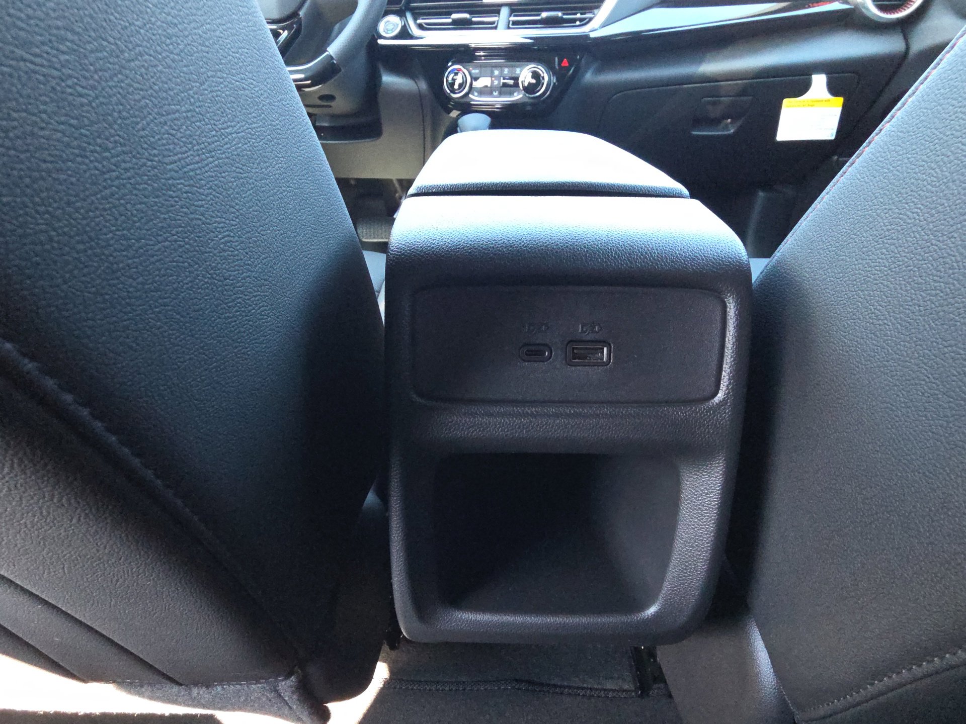 New 2026 Chevrolet Trax RS w/ Driver Confidence Package image 30