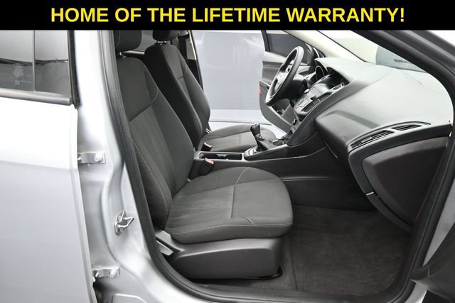 Used 2018 Ford Focus S FWD image 41