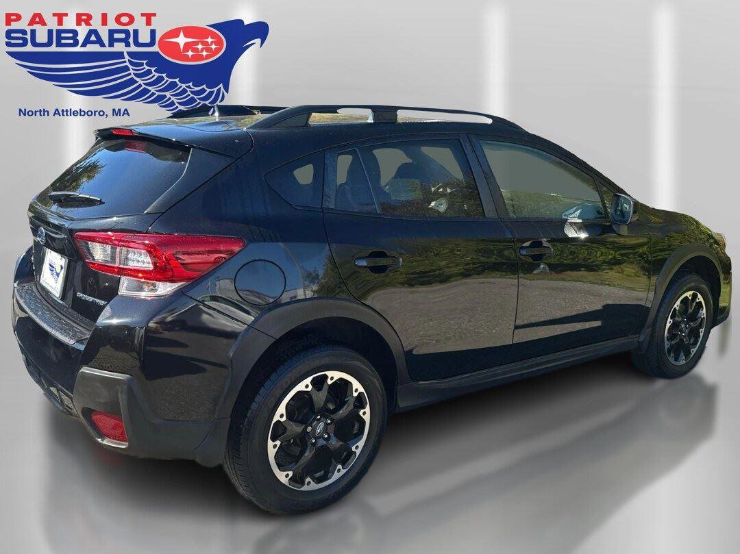 Used 2023 Subaru Crosstrek 2.0i Premium image 5
