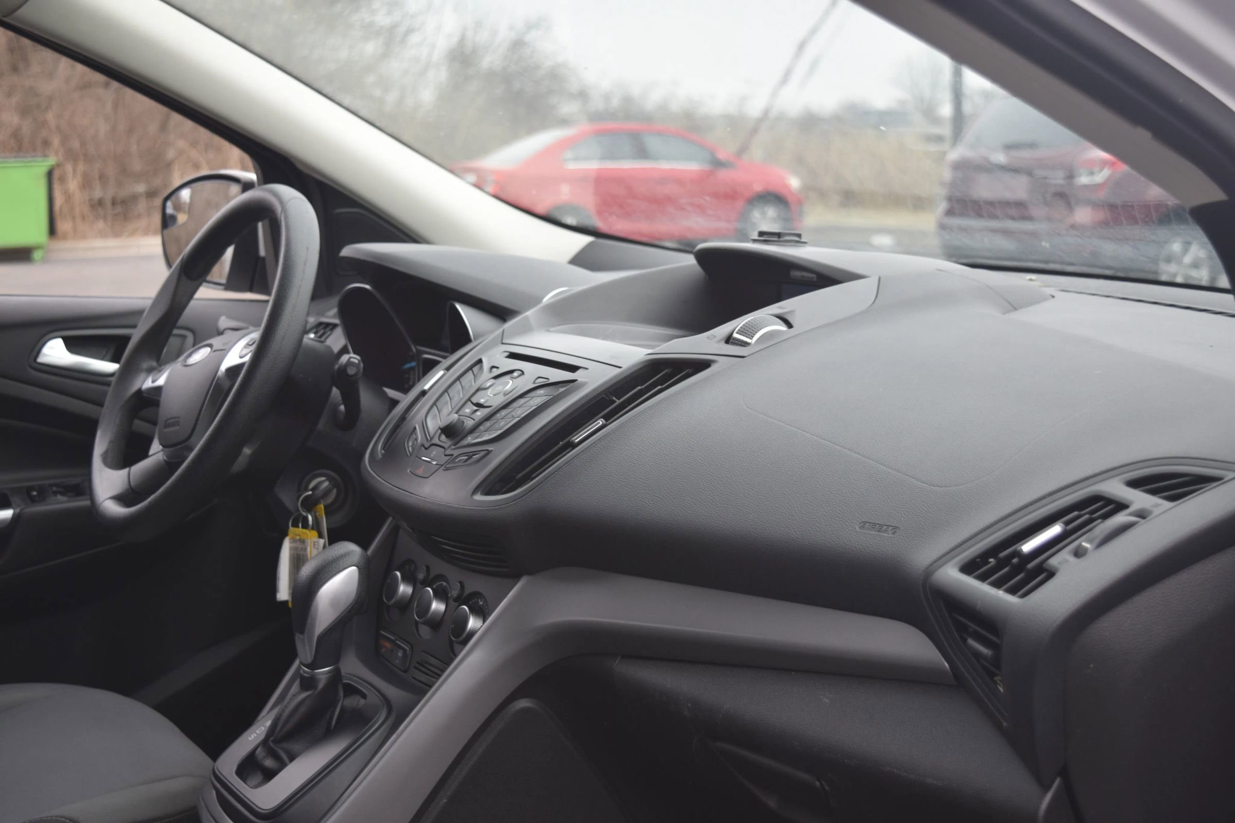 Used 2015 Ford Escape SE image 6