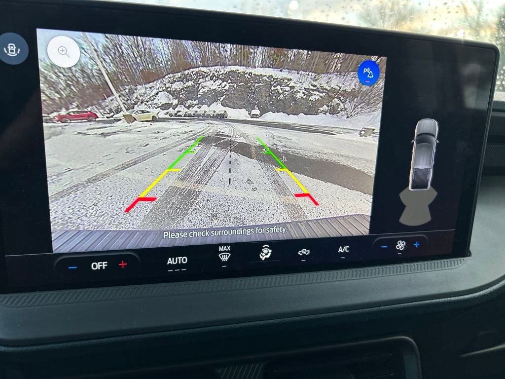 Used 2025 Ford Maverick XLT w/ Black Appearance Package image 15