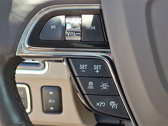 Used 2022 Lincoln Navigator Reserve image 22