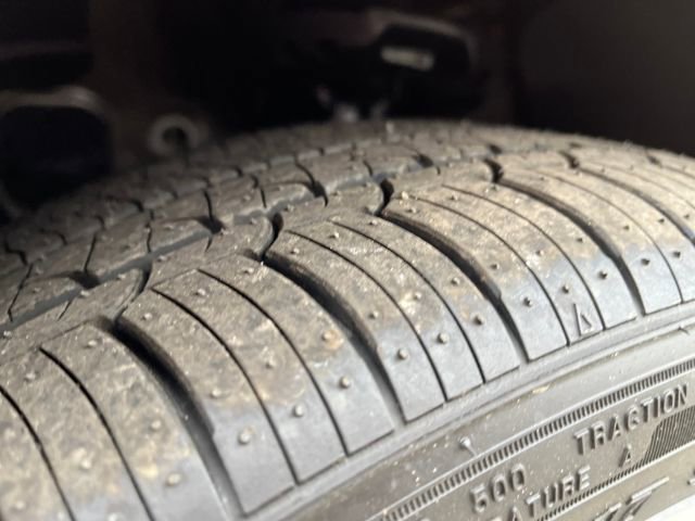 Certified 2022 Hyundai Elantra Limited image 25