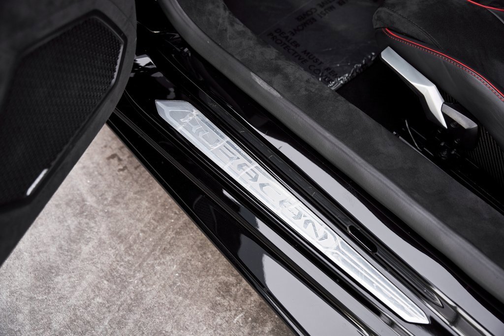 Used 2023 Lamborghini Huracan Tecnica image 40