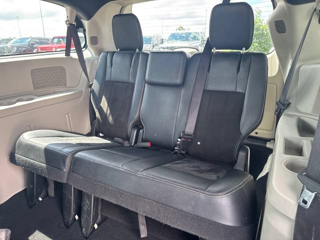 Used 2019 Dodge Grand Caravan SXT FWD image 33