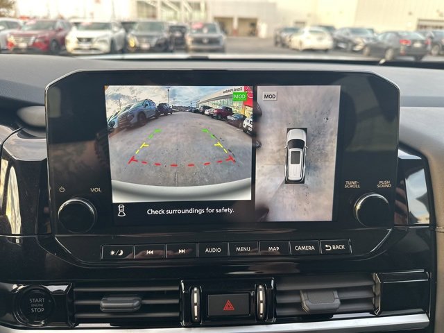 New 2025 Nissan Pathfinder SL image 20