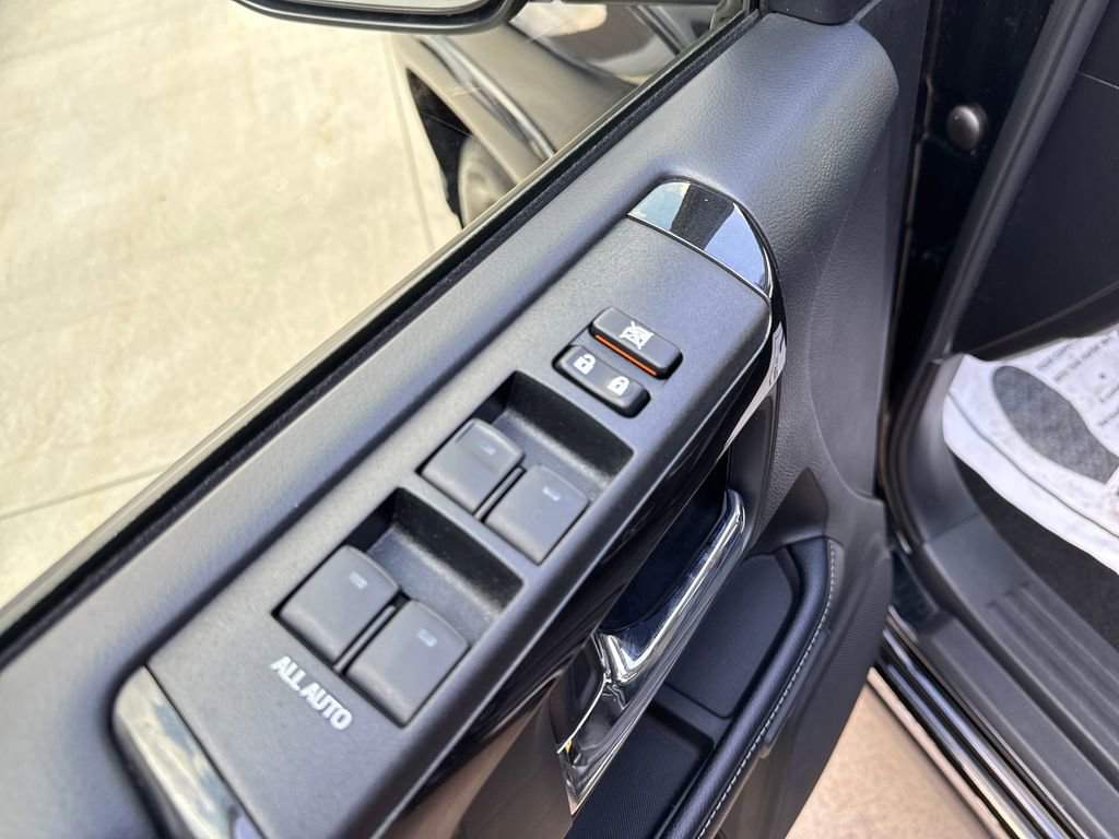 Used 2020 Toyota 4Runner Nightshade image 11