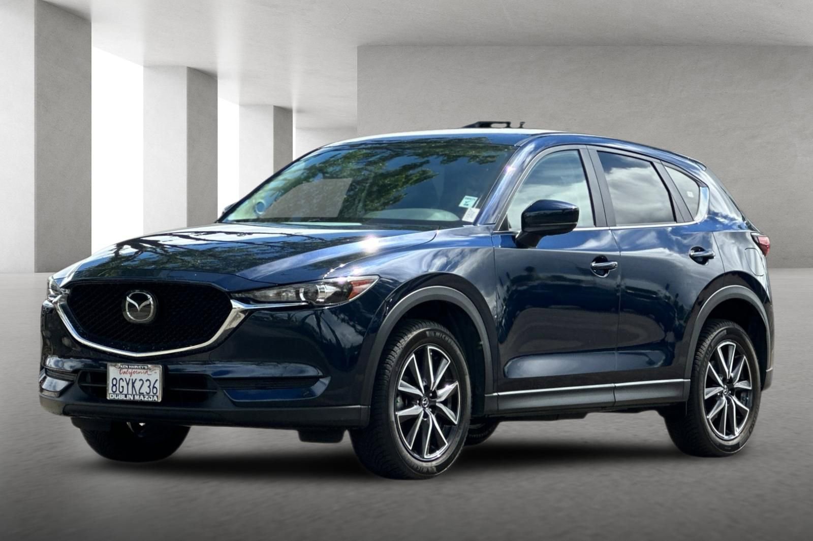 Used 2018 MAZDA CX-5 Touring image 8