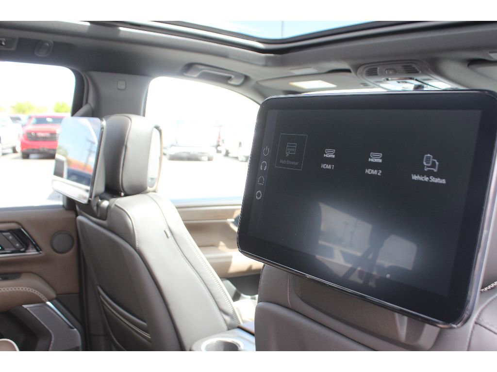 New 2026 GMC Yukon XL Denali Ultimate AWD/4WD image 6