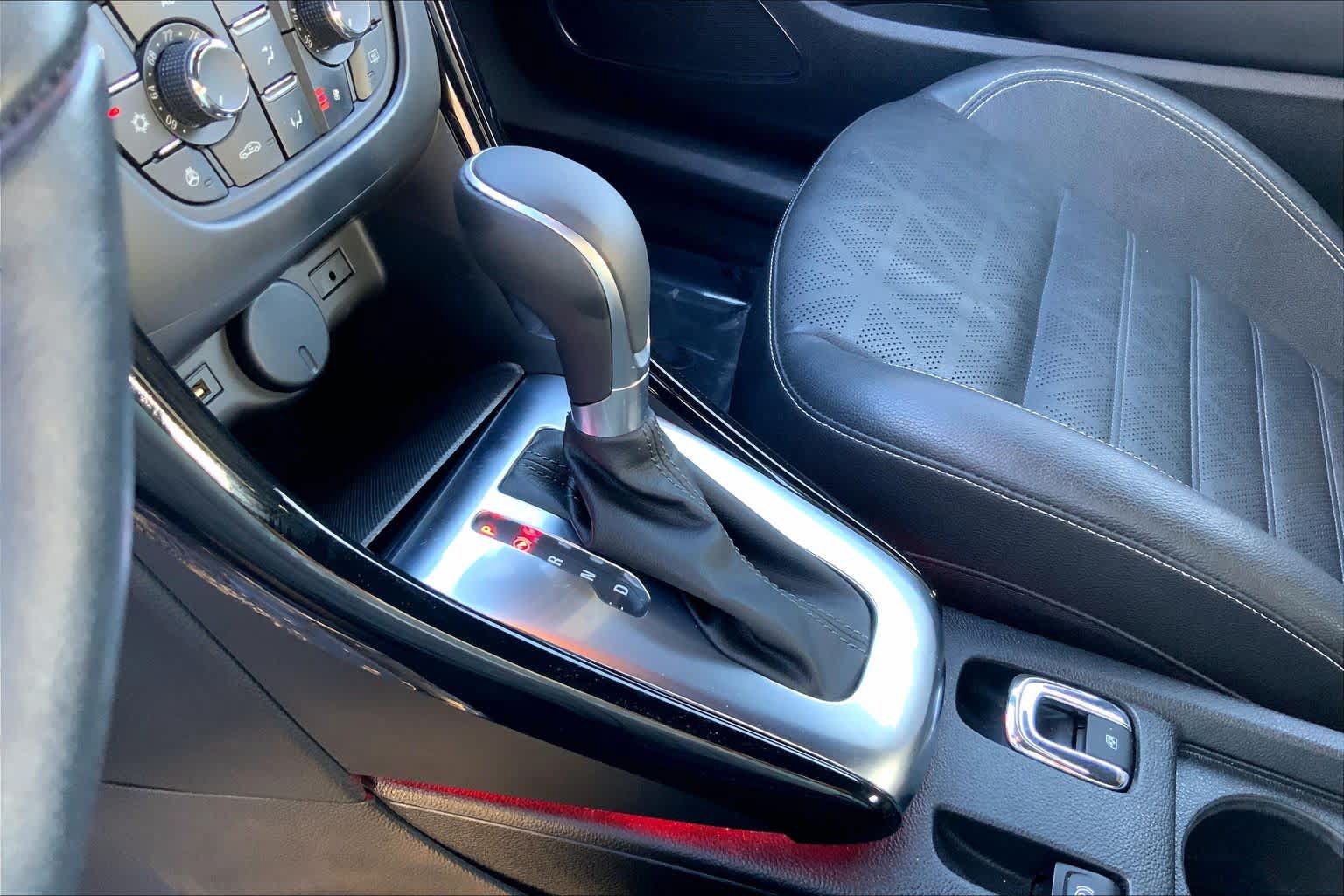Used 2016 Buick Cascada FWD image 14