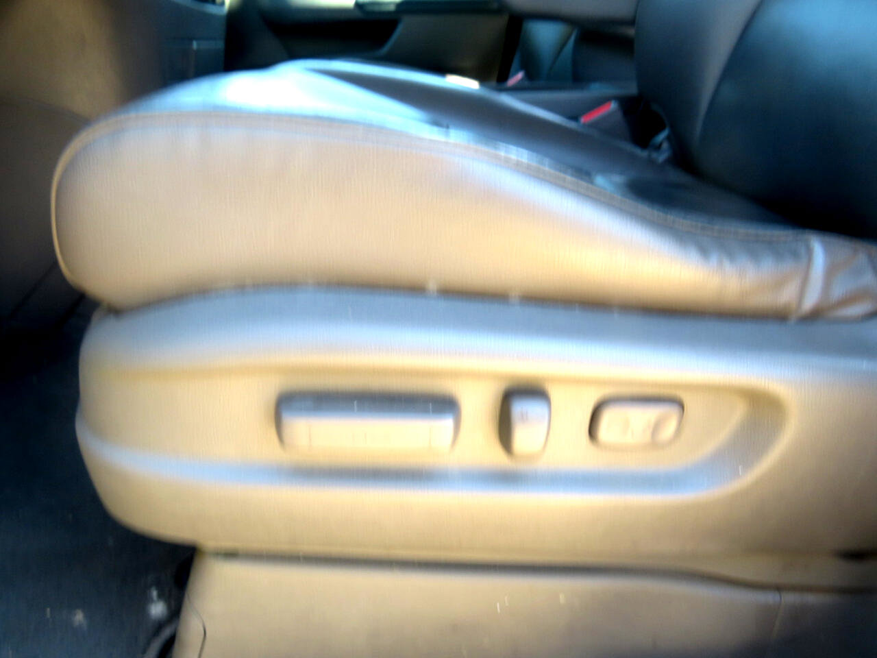 Used 2012 Honda Odyssey Touring image 9