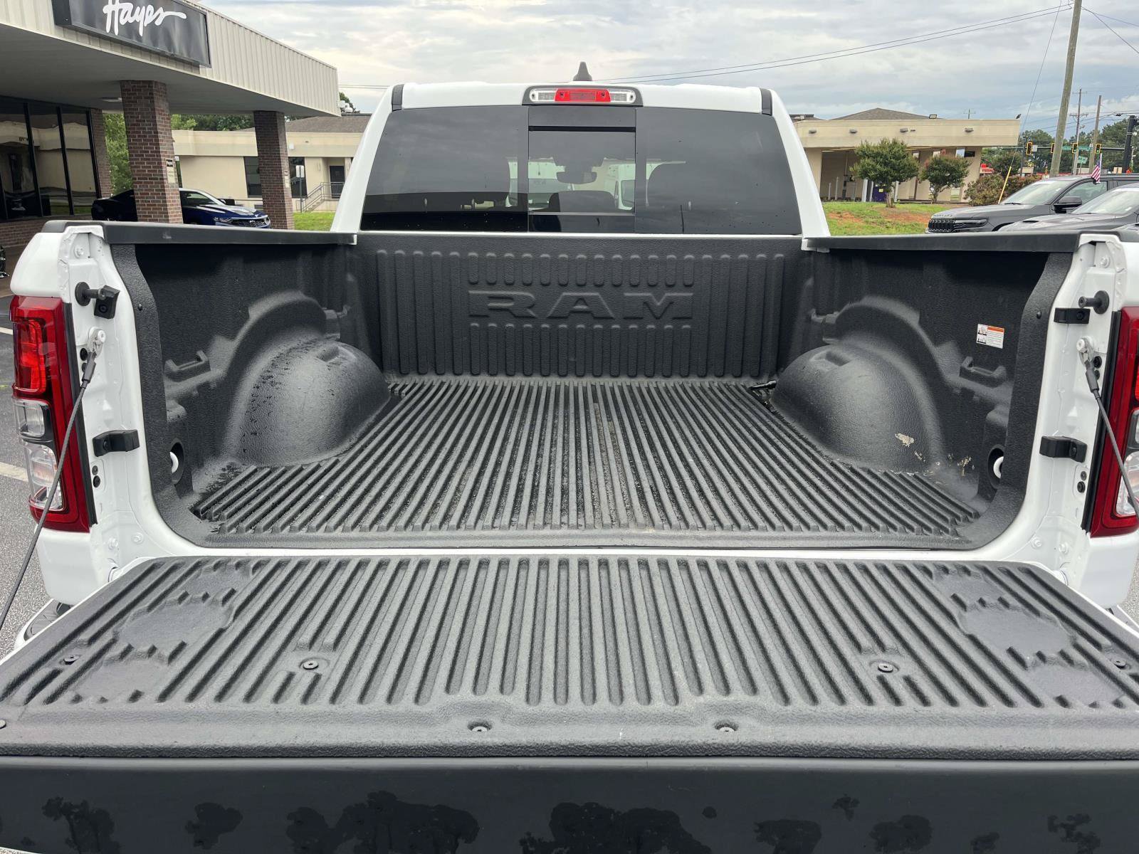 Used 2023 RAM 1500 Big Horn AWD/4WD image 11
