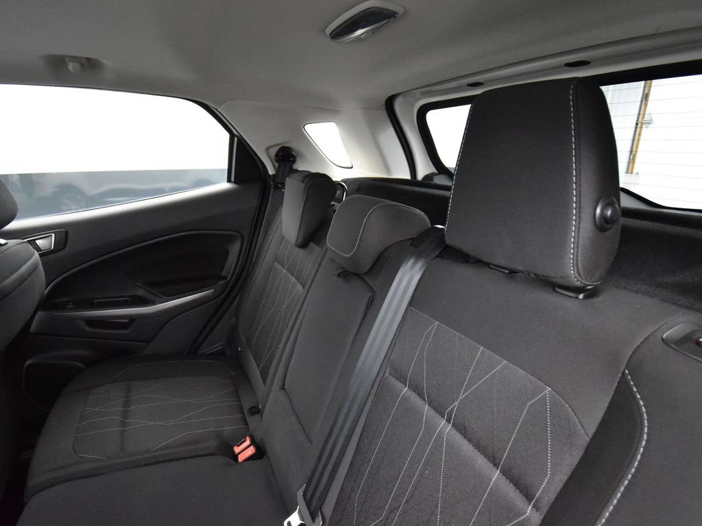 Used 2021 Ford EcoSport SE image 12