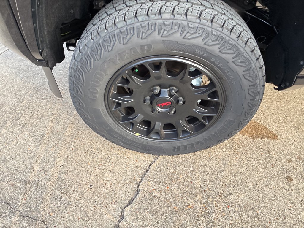New 2026 Toyota Tacoma SR5 RWD image 32
