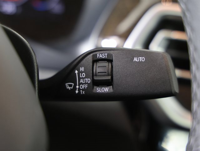 Used 2024 BMW X4 xDrive30i image 22