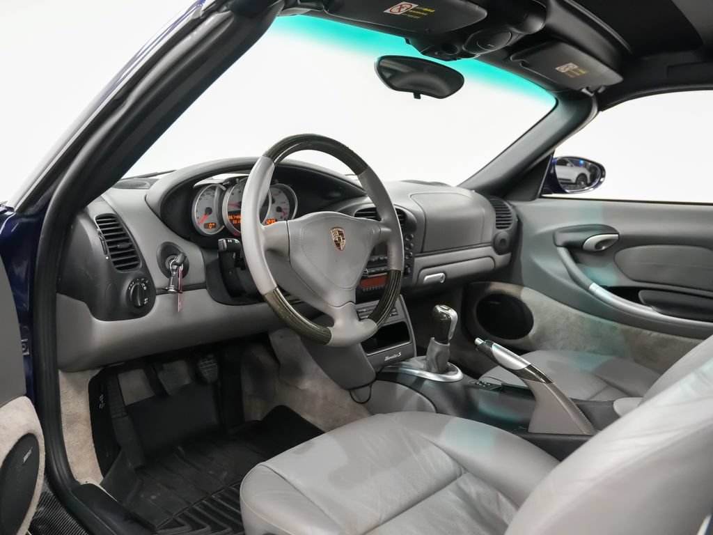 Used 2004 Porsche Boxster S RWD image 4