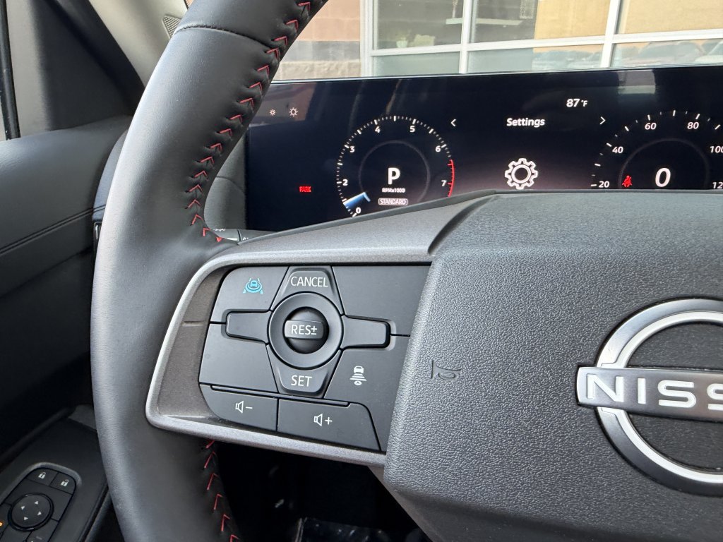 Used 2026 Nissan Sentra SR w/ SR Premium Package FWD image 27