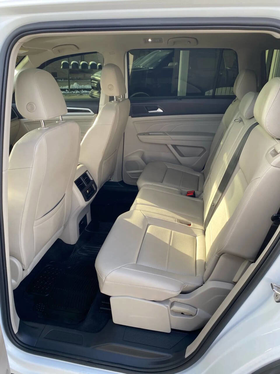 Used 2022 Volkswagen Atlas SE w/ Panoramic Sunroof Package image 28