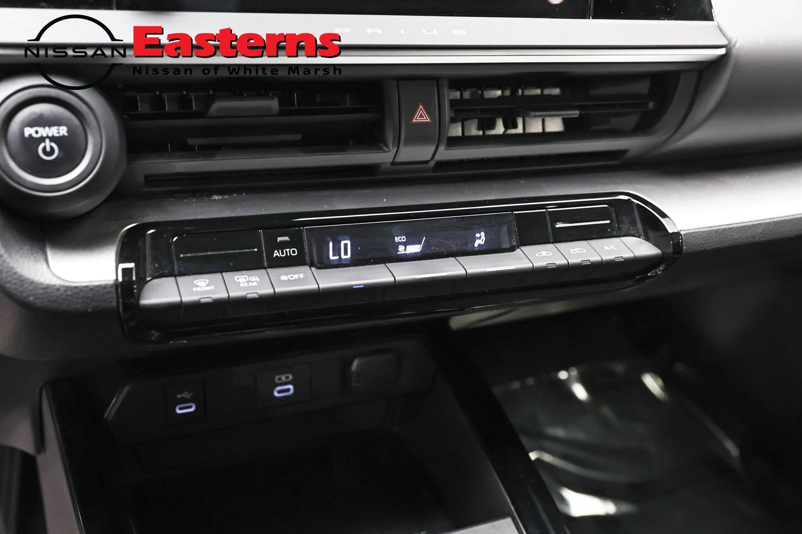 Used 2023 Toyota Prius LE FWD image 18