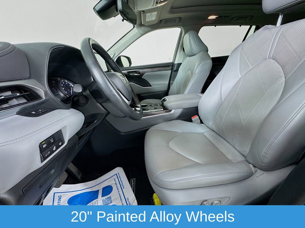 Used 2022 Toyota Highlander Platinum image 26