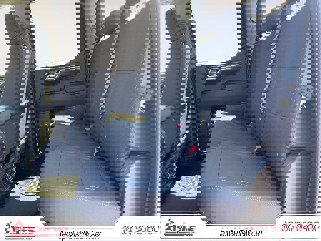 Used 2024 Chevrolet Silverado 1500 LT image 13