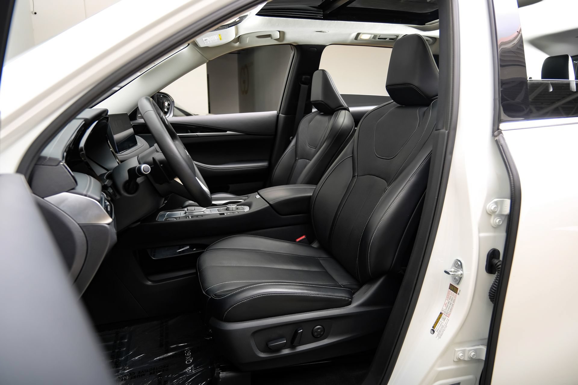 Used 2025 INFINITI QX60 Pure FWD image 44