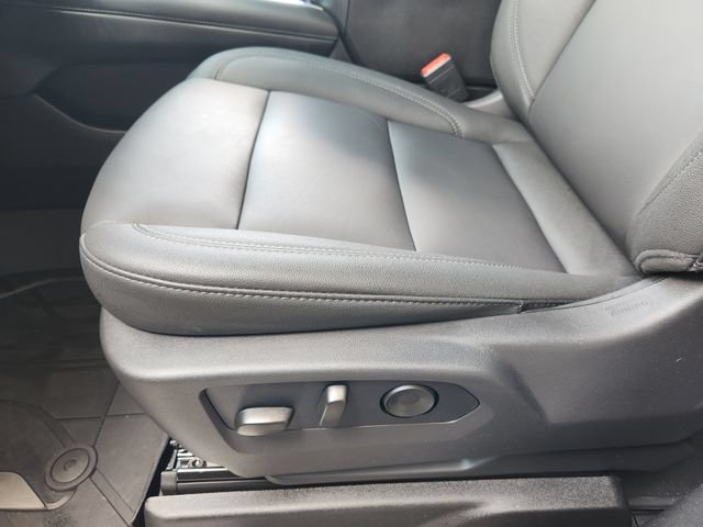 Used 2026 Chevrolet Tahoe Z71 w/ Z71 Off-Road Package AWD/4WD image 26
