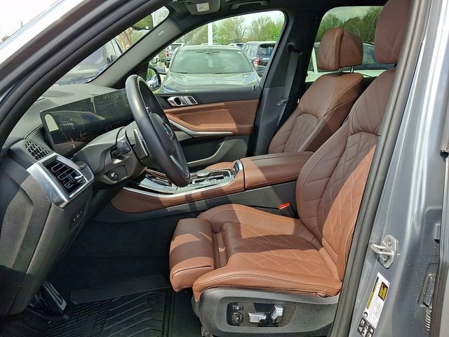 Used 2026 BMW X5 xDrive40i AWD/4WD image 10