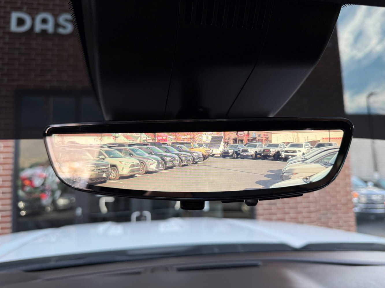 Used 2024 GMC Sierra 2500 AT4 w/ AT4 Premium Plus Package image 23