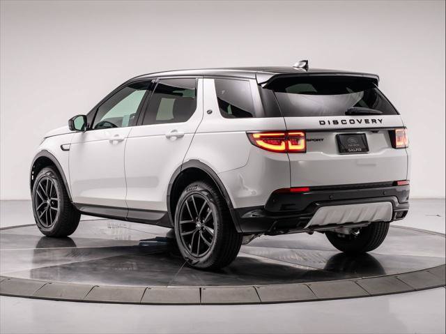 New 2026 Land Rover Discovery Sport Landmark AWD/4WD image 3