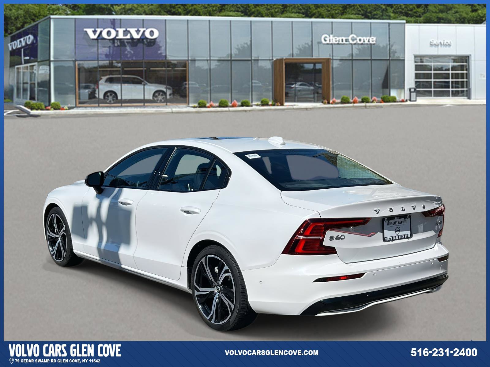 Used 2023 Volvo S60 B5 Plus w/ Climate Package image 4