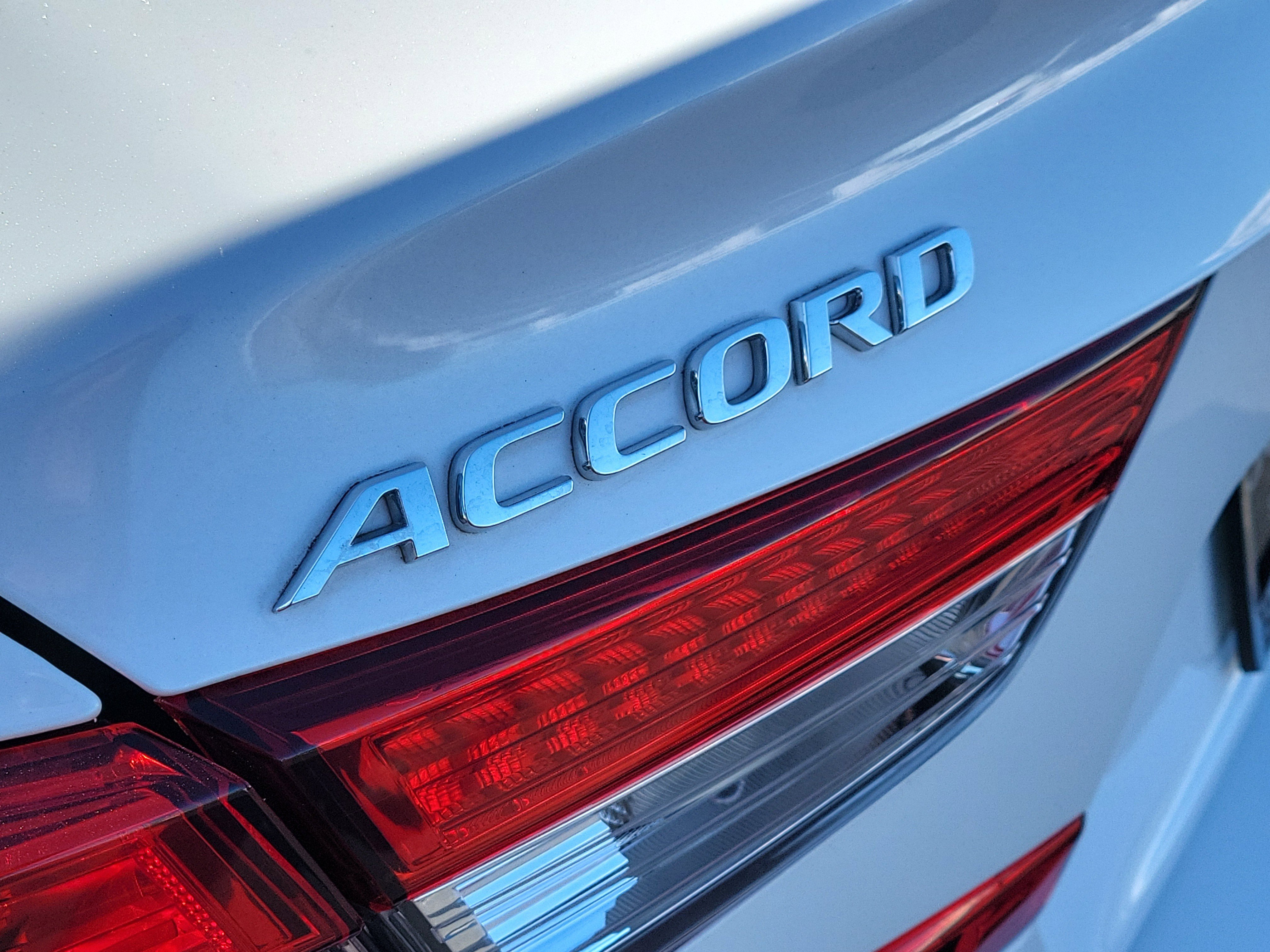 Used 2021 Honda Accord EX-L image 5